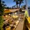 The Twin Palms Art House - vibrant, design-centric oasis, 2 mi to downtown - Palm Springs