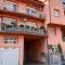 Twins Osijek - private parking