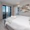 Marine Court 5 by BACK IN TOWN - 2Bedroom Ocean-facing Apt in Hermanus Centre