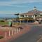 Marine Court 5 by BACK IN TOWN - 2Bedroom Ocean-facing Apt in Hermanus Centre