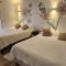 HOSTAL LA MODERNA