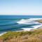 Walk to Torquay surf beach shops cafes and golf