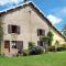 Grande maison familiale en nature, proche Vosges - WIFI, parking - FR-1-583-53