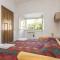 Caterina One o One - Embassy Apartment