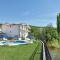 Serene Villa with Pool, BBQ, and Authentic Tavern Surrounded by Nature - Trilj