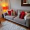 The Bath House Apartment - Free 1st breakfast - FREE parking
