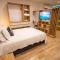 Caobos Center Coliving & Coworking