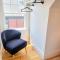 Spacious West End Loft in Charming Family Home - 波特兰