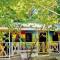 Real Jamaica - 4 Cabins right beside the sea - Oracabessa