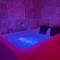 Love Room romantique - Jacuzzi et Sauna intimes - Villemur-sur-Tarn