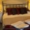 Stunning cottage - 3 Bedrooms & 3 Bathrooms