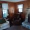Charming 3 BR Lakefront Cottage - Gateway to Platte Lake & Sleeping Bear Dunes! - Онор