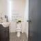 Beryl West - Elegant, Artful, Pet-friendly - 本顿维尔 Beryl West - Elegant, Artful, Pet-friendly - 本顿维尔