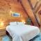 Peaceful Raphine Cottage with Deck and Fireplace! - Raphine
