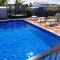 3 Bed Family Home, with heated saltwater swimming pool at Bayfair Doorstep