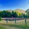 Quail Farm, Colonial charm