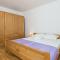Awesome Apartment In Sv,juraj With Wifi