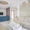 Beautiful Home In Stobrec With Sauna