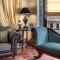 Ostra Menalon Luxury Suites