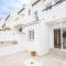 E1 Desk Private patio Terrace Barbecue - إِستيبونا