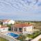 Villa Zizi with heated pool 42 m2 near sea - Vrsi