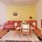 Apartment Devcic