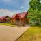 Antlers Point Cabin with Patio and Grill in Branson - Branson