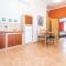 Two-Bedroom Apartment In Grebastica