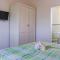 Gorgeous Home In Peruski With Wifi - Peruški