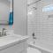 Sleeps 7 Newly Built 10 min from All major attractions - 休斯顿