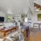 2 Bedroom Cozy Home In Egå