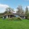 Beautiful Home In Ølsted With Wifi