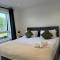 Kayz Lodge- Luxury Ensuite-Private & Shared Accommodation in a New House at the Olympic village overlooking Stratford Westfield and Tube Station - 伦敦