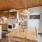Stunning Home In Allingåbro With Wifi