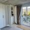 The Lily Suite
