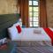 RedDoorz Plus @ Castle Chateau Iloilo
