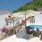 Four-Bedroom Holiday Home In Veliki Prolog
