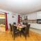 Cozy Home In Primorski Dolac With Wifi - Primorski Dolac