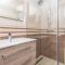 Lovely Home In Stankovci With Wifi