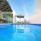 Villa Napa Blu