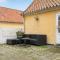 Holiday Home Vejby Strand With Shower And Fireplace