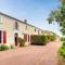 Nice Home In Argenton Leglise - 阿让通莱格利斯