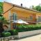 Four-Bedroom Holiday Home In Grubine