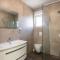 4 Bedroom Beautiful Home In Vodnjan