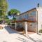 Stunning Home In Tinjan With Sauna