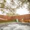 Charming Studio in Taylors by Brick and Home - Taylors