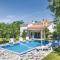 Gorgeous Home In Rastane Donje