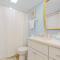 Estero Island 2BR: Ocean Views, Pool & BBQ Area - فورت مايرز بيتش