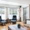 Cozy Home In Vanvik With Wifi - Sand
