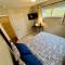 Private Queen Bdrm Suite 1 Near Downtown - سينسيناتي